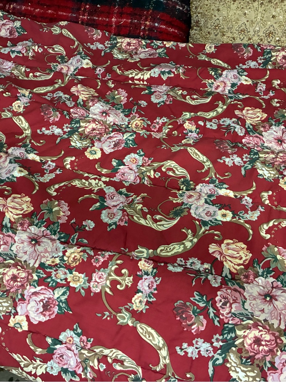 Ralph Lauren Home Danielle Marseilles Red Floral Full/Queen Comforter